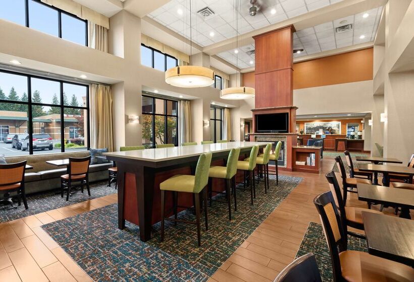 فندق Hampton Inn & Suites Burlington