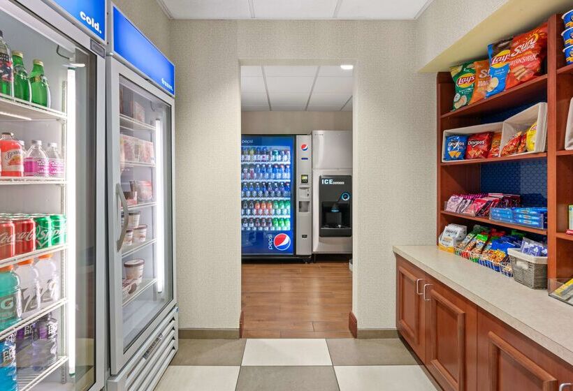 فندق Hampton Inn & Suites Burlington