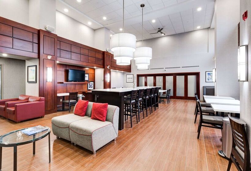 فندق Hampton Inn & Suites By Hilton Brantford Conference Centre