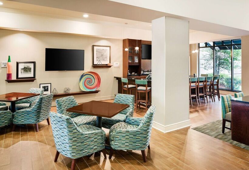 호텔 Hampton Inn & Suites Little Rock Downtown