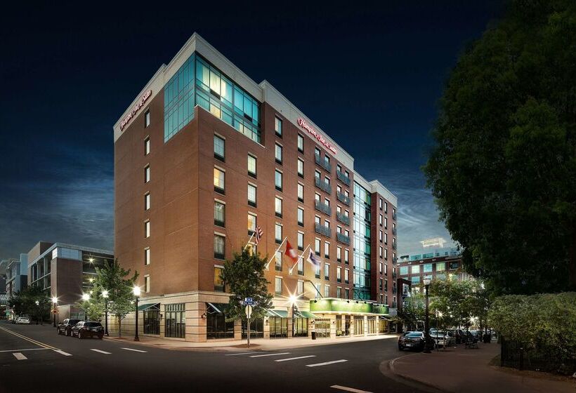 호텔 Hampton Inn & Suites Little Rock Downtown