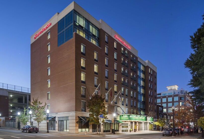 هتل Hampton Inn & Suites Little Rock Downtown