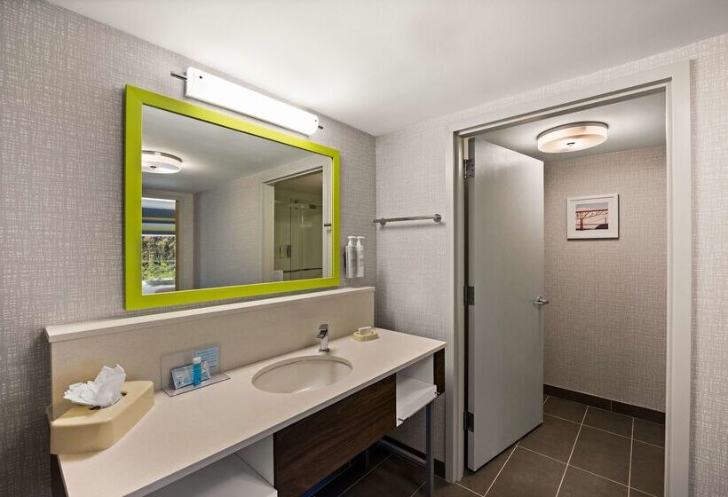 فندق Hampton Inn & Suites Poughkeepsie