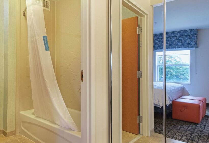 فندق Hampton Inn & Suites Rockland