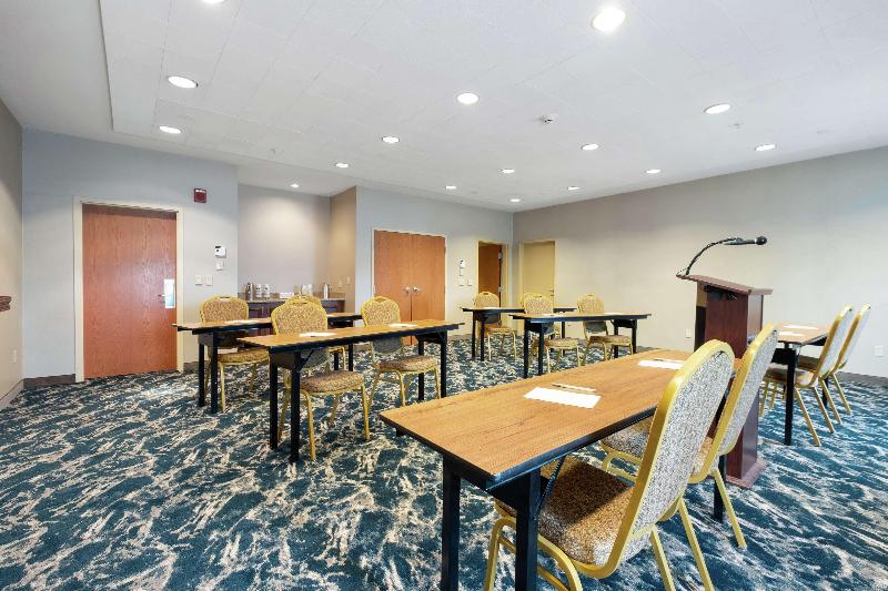فندق Hampton Inn & Suites Rockland