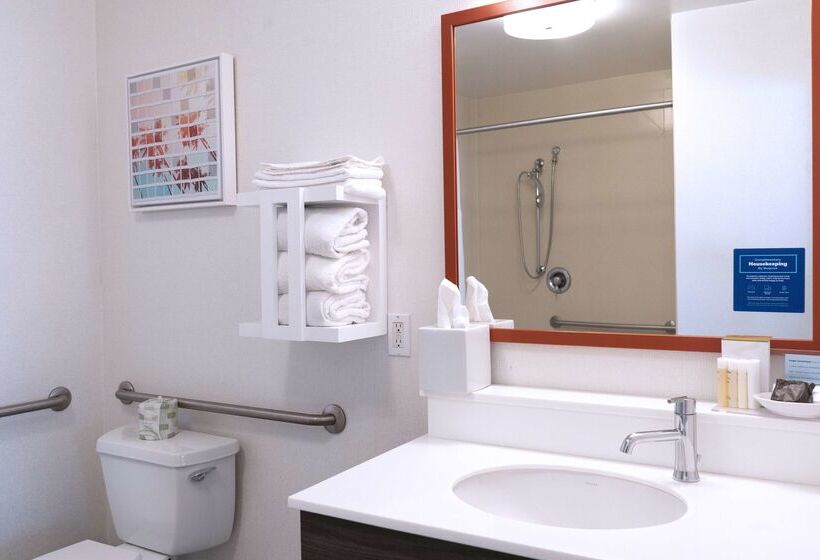 فندق Hampton Inn & Suites Seal Beach