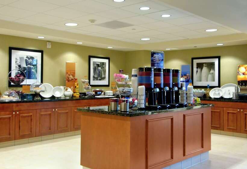 فندق Hampton Inn & Suites Seal Beach