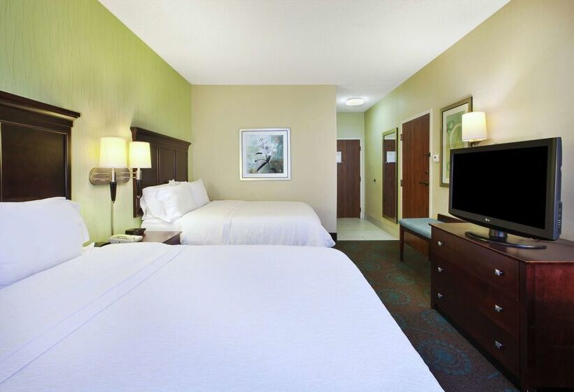 هتل Larkspur Landing South Bend