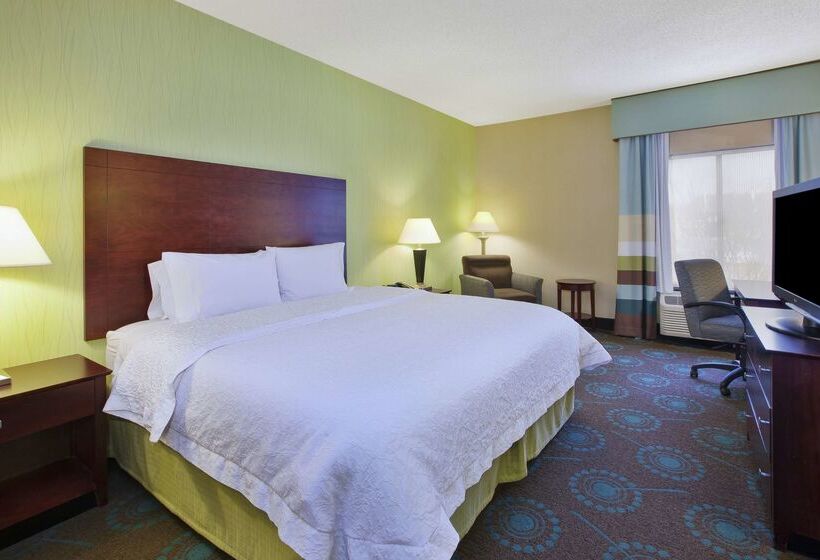 هتل Larkspur Landing South Bend