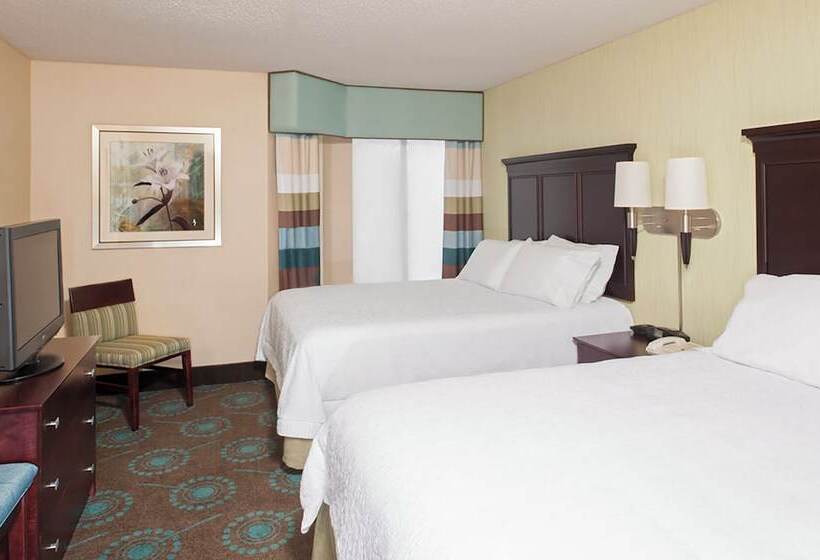 هتل Larkspur Landing South Bend