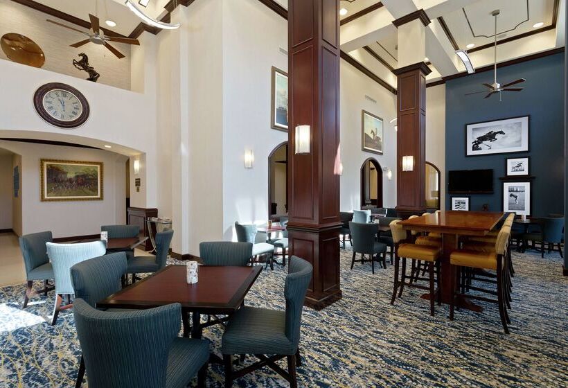 فندق Hampton Inn & Suites Wellington