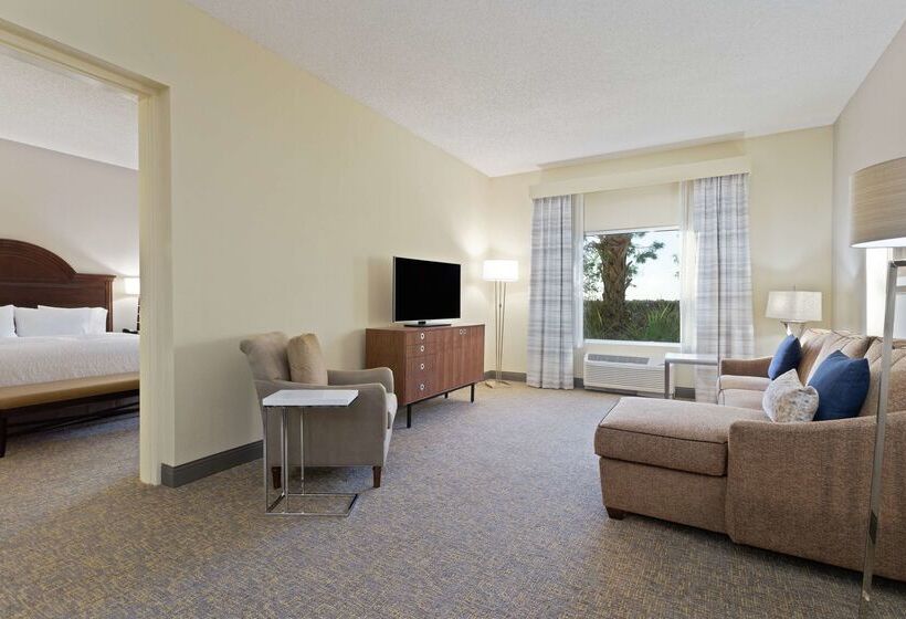 فندق Hampton Inn & Suites Wellington