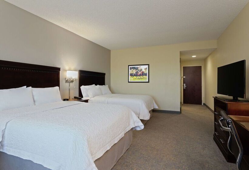 فندق Hampton Inn & Suites Wellington