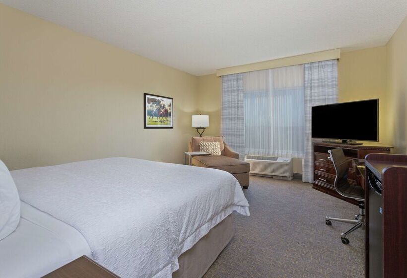 فندق Hampton Inn & Suites Wellington