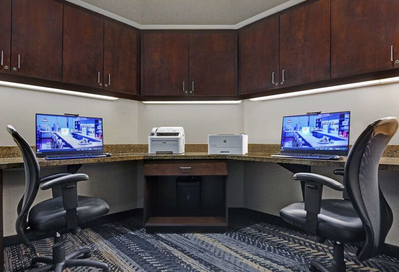 Отель Hampton Inn Bath