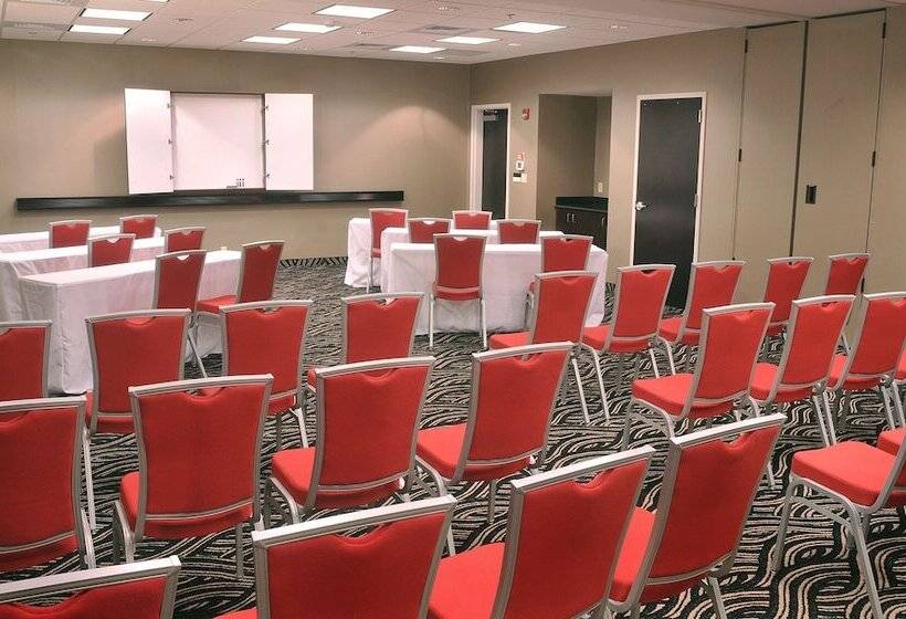 فندق Hampton Inn Birmingham Leeds