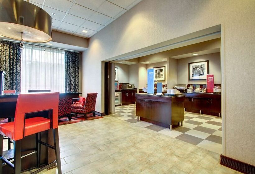 فندق Hampton Inn Birmingham Leeds