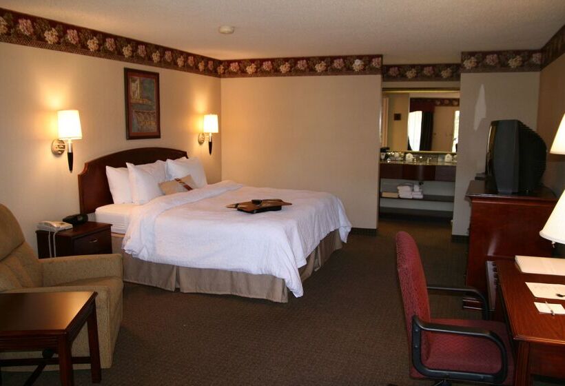 فندق Hampton Inn Dandridge