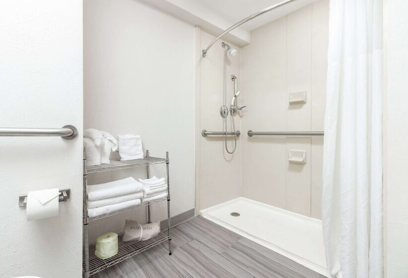 فندق Hampton Inn Daytona Shoresoceanfront