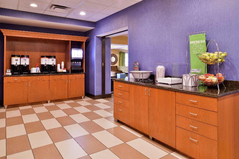 בית מלון כפרי Hampton Inn Harrisonburg South