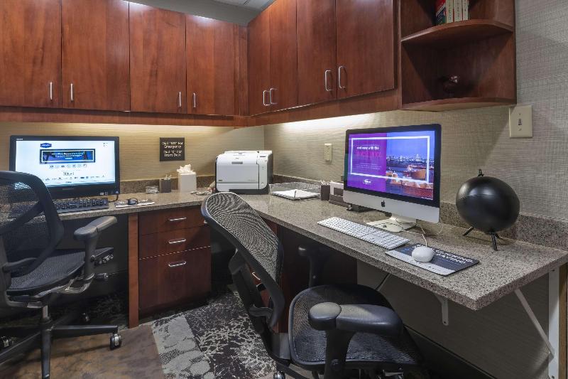 فندق Hampton Inn Lehithanksgiving Point