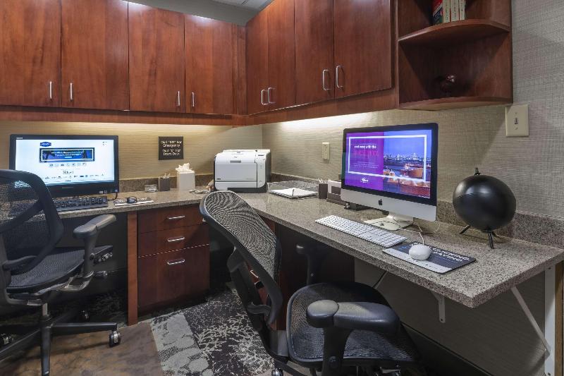 فندق Hampton Inn Lehithanksgiving Point