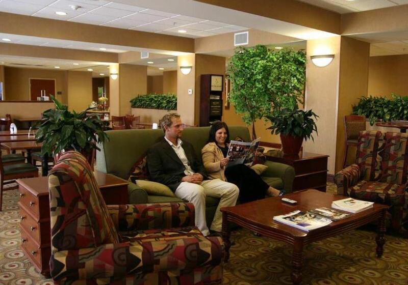 فندق Hampton Inn Lehithanksgiving Point