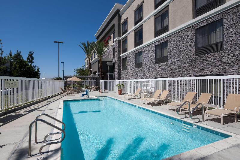בית מלון כפרי Hampton Inn Los Angelesorange Countycypress