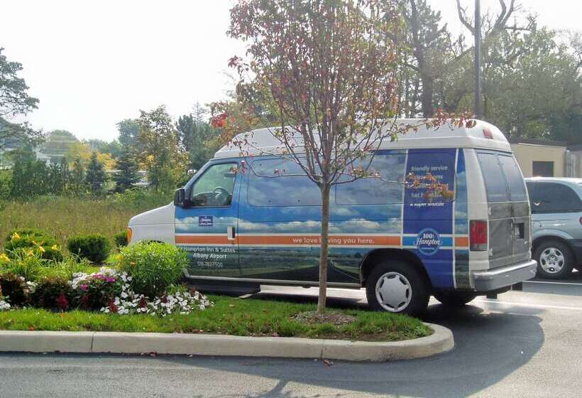 Отель Hampton Inn & Suites Albanyairport