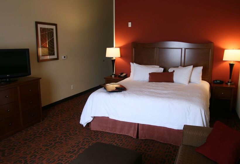 فندق Hampton Inn & Suites Bastrop