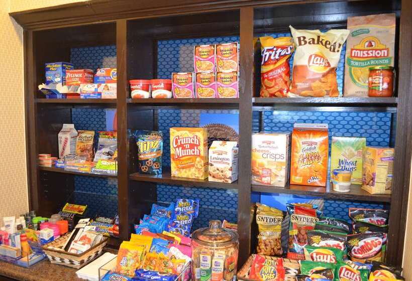 فندق Hampton Inn & Suites Denison