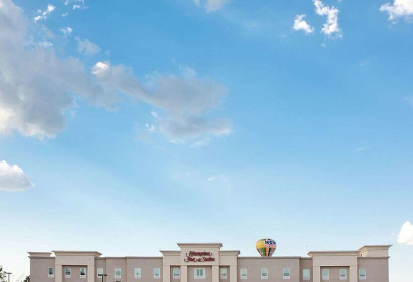 فندق Hampton Inn & Suites Denison
