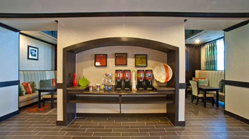 فندق Hampton Inn & Suites Denison