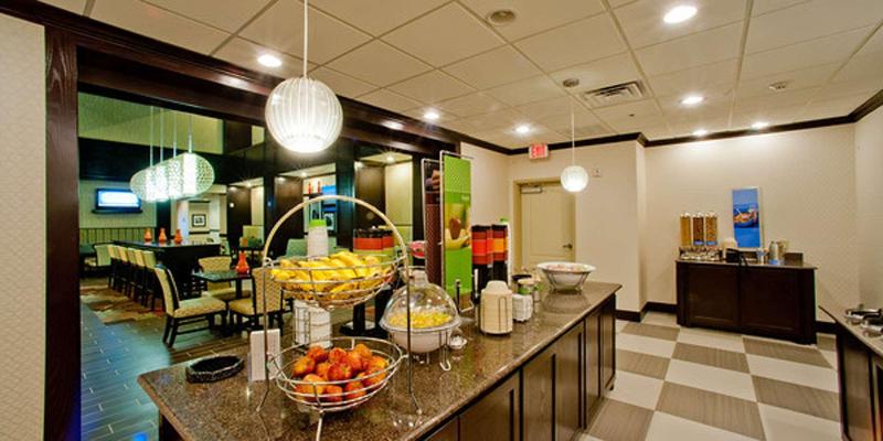 فندق Hampton Inn & Suites Denison