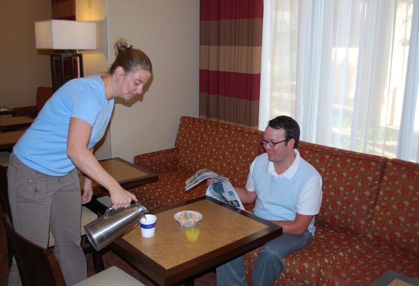 هتل Hampton Inn & Suites Phoenix/gilbert