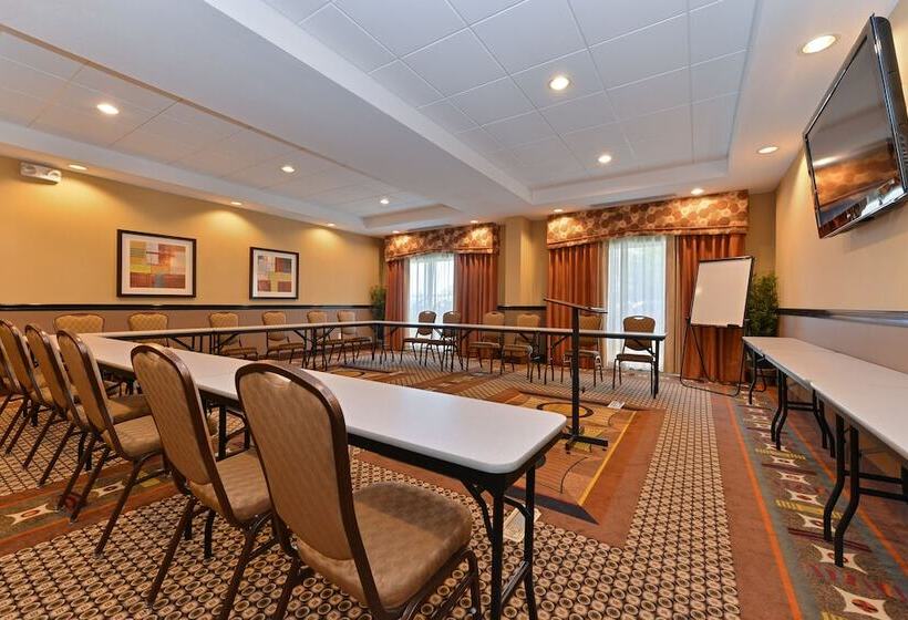 هتل Hampton Inn & Suites Phoenix/gilbert