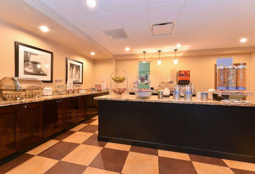 هتل Hampton Inn & Suites Phoenix/gilbert