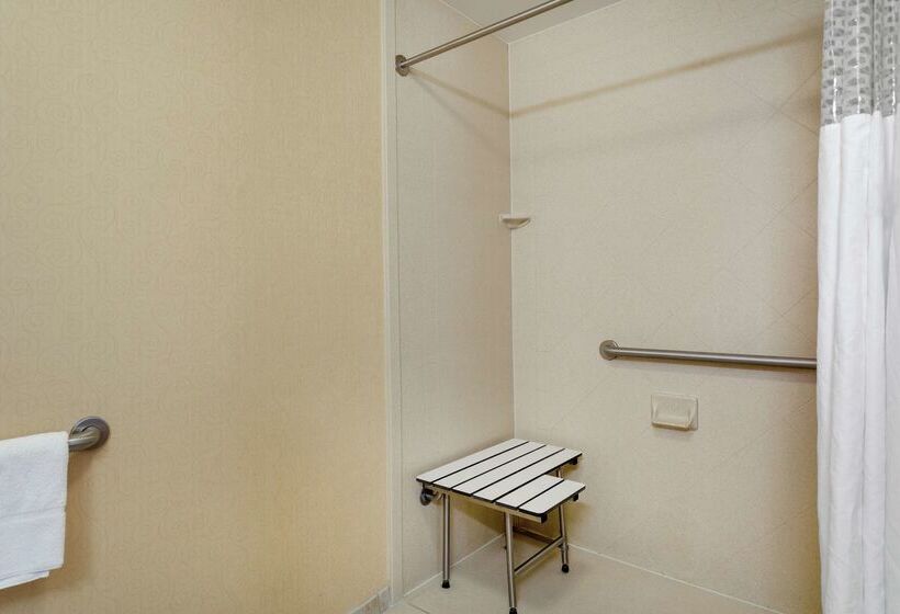 فندق Hampton Inn & Suites Port Richey