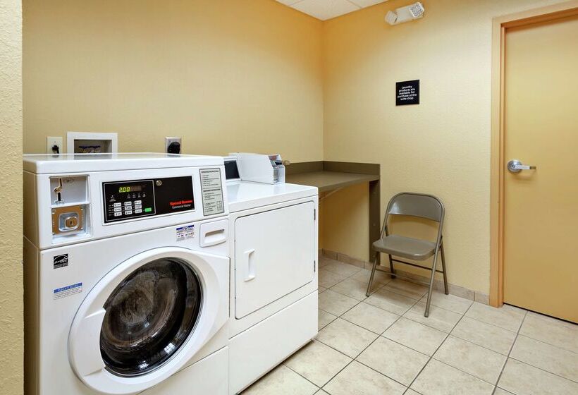 فندق Hampton Inn & Suites Port Richey