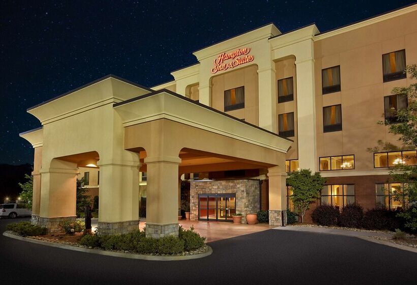 فندق Hampton Inn & Suites Sevierville @ Stadium Drive