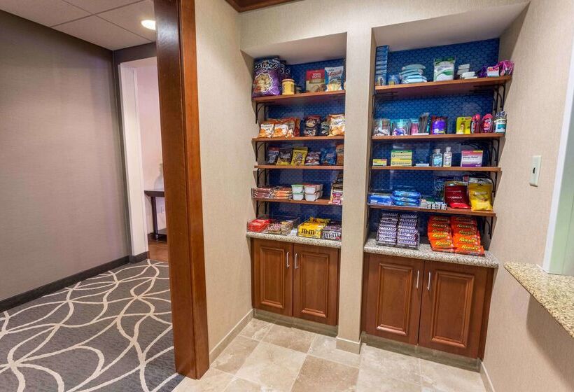 فندق Hampton Inn & Suites Tilton