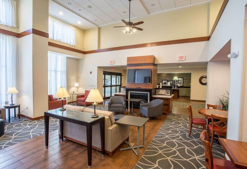 فندق Hampton Inn & Suites Tilton