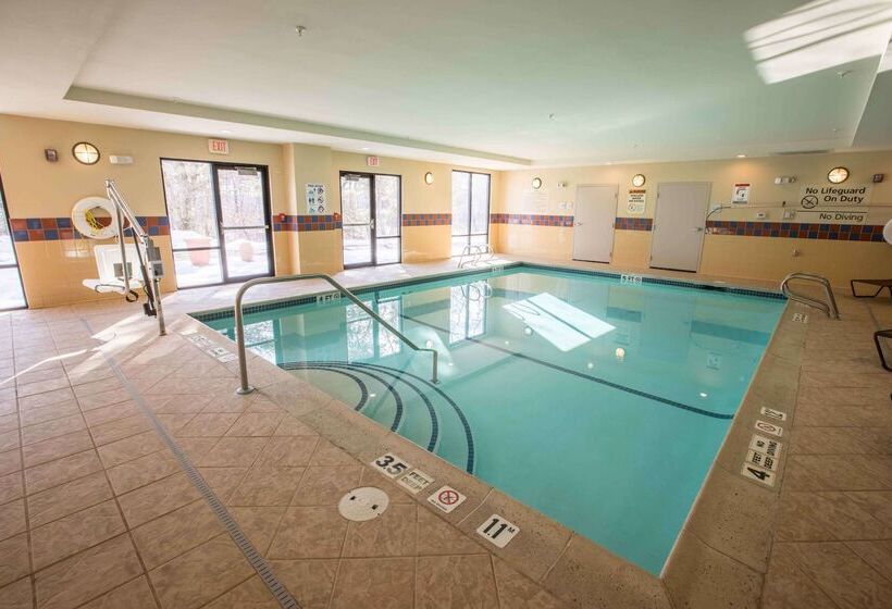 فندق Hampton Inn & Suites Tilton