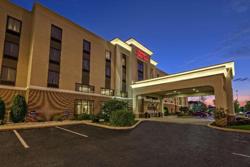 هتل Hampton Inn & Suites Toledoperrysburg