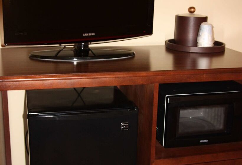 فندق Hampton Inn & Suites Wiggins