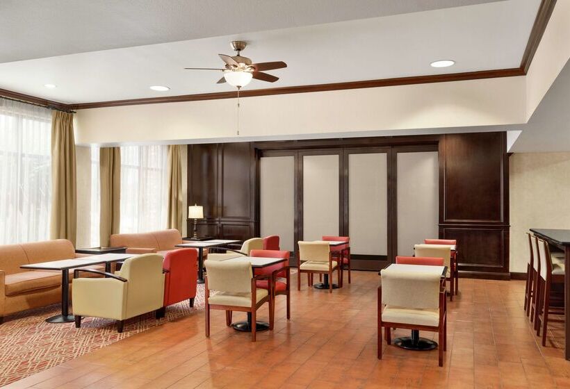 Отель Hampton Inn Sulphur Springs