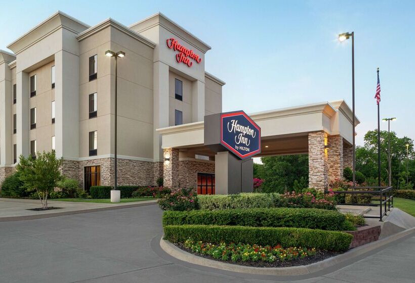Отель Hampton Inn Sulphur Springs