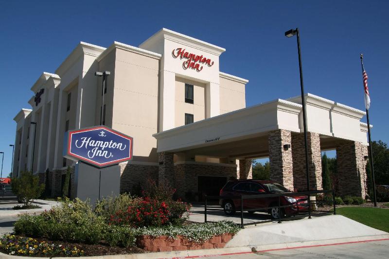 בית מלון כפרי Hampton Inn Sulphur Springs