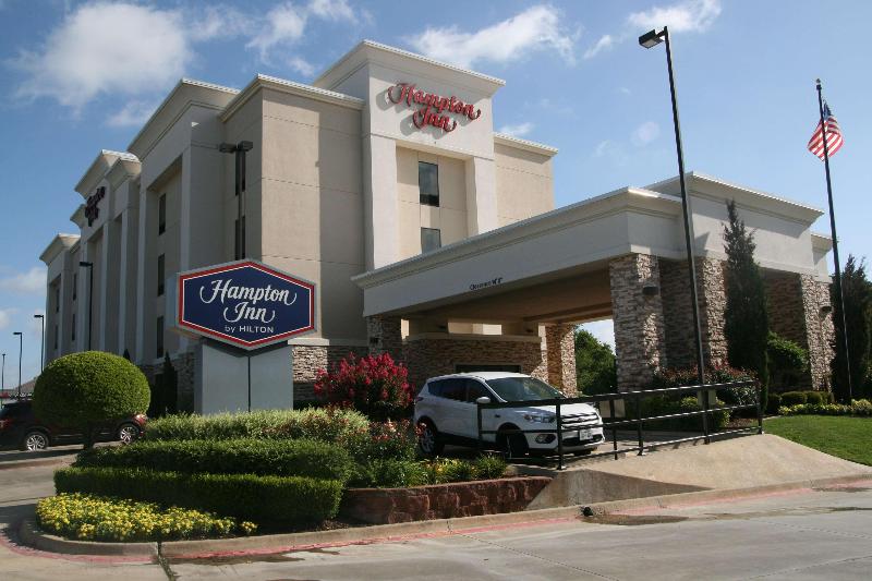 Отель Hampton Inn Sulphur Springs