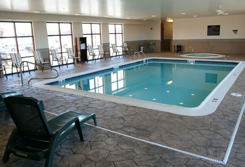 Отель Hampton Inn Topeka